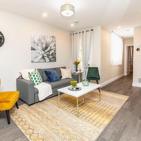 Luxury 1Br With King Bed - Steps From Byward Market! Daire Ottawa Dış mekan fotoğraf